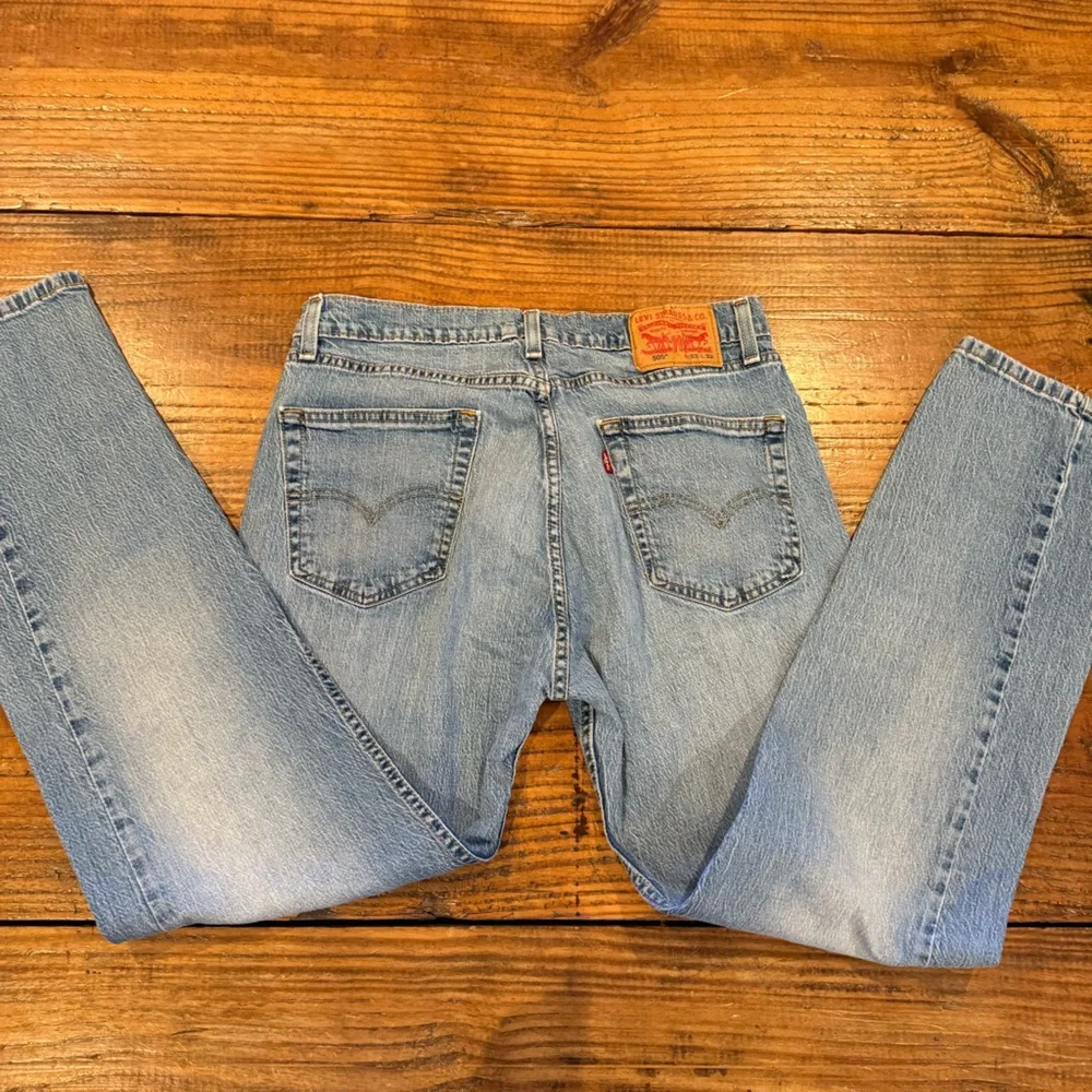 Levi’s 505 Vintage Regular Fit Jeans Men’s 33x30 Classic Medium Wash Denim